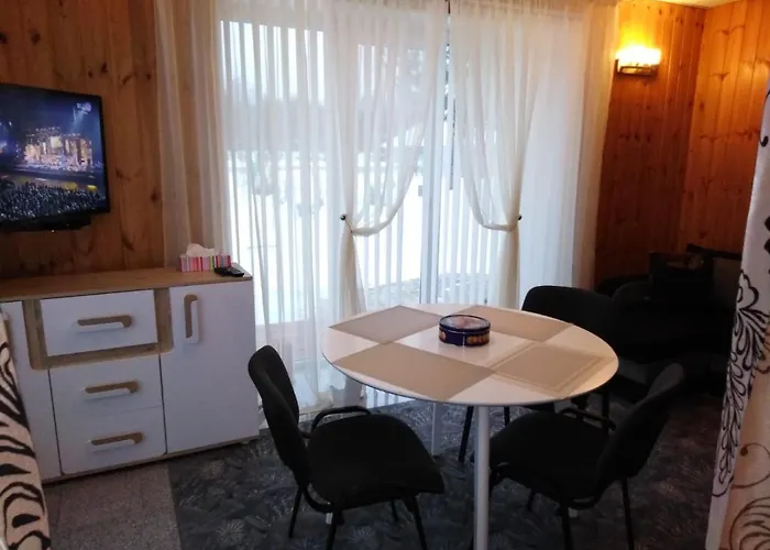 Domek letniskowy Creek Mustvee